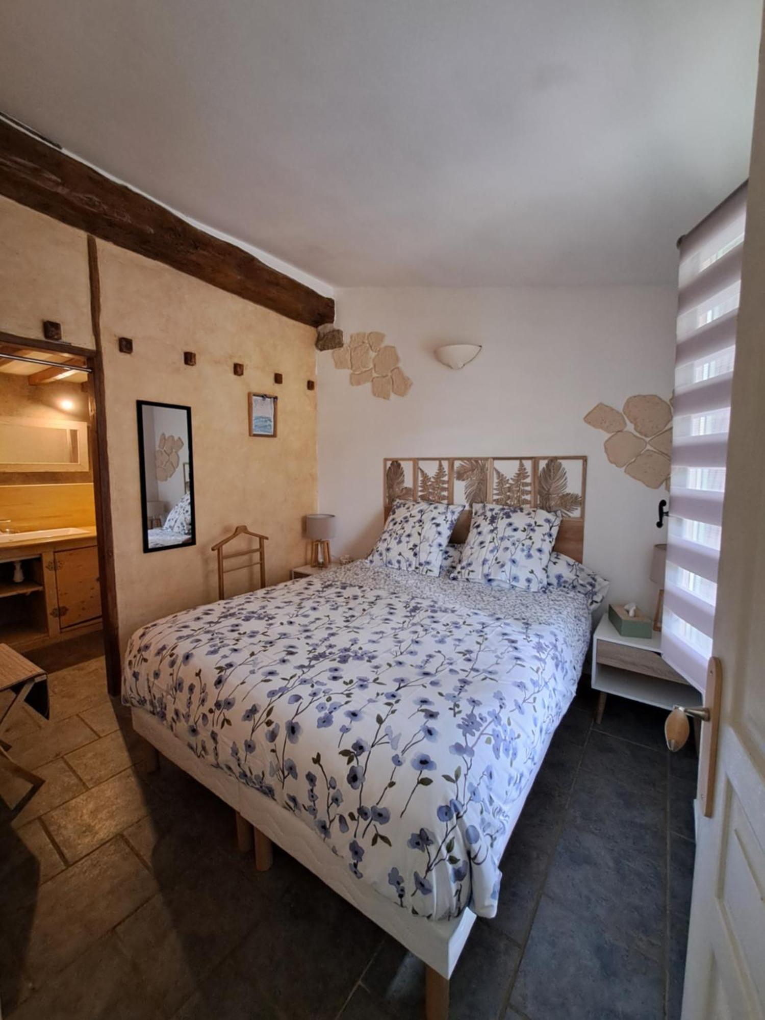 Domaine Saint Claude - Gite , Chambres D'Hotes & Hebergement Insolite Malleval Exterior foto
